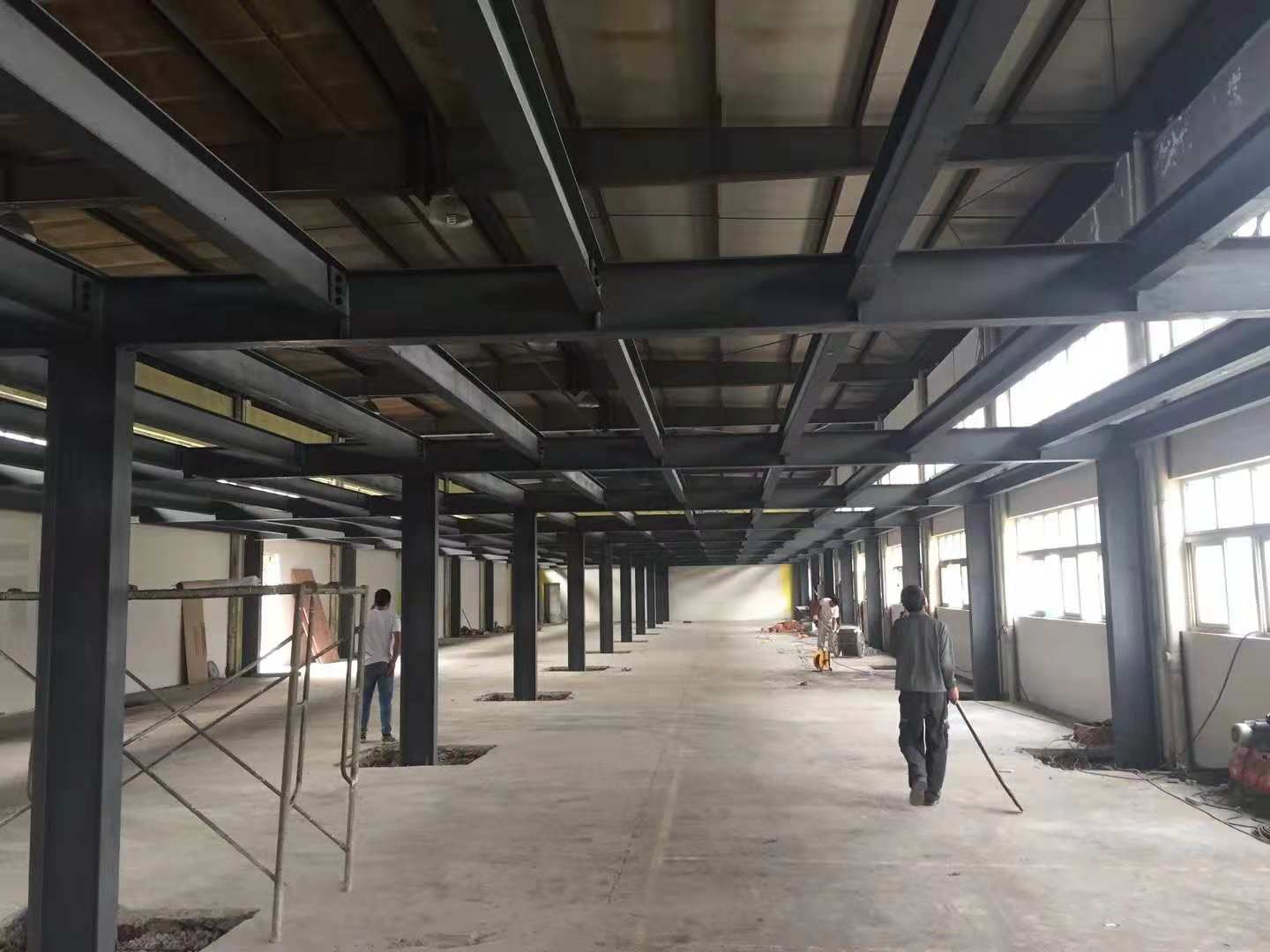 厂房钢结构夹层搭建施工图片