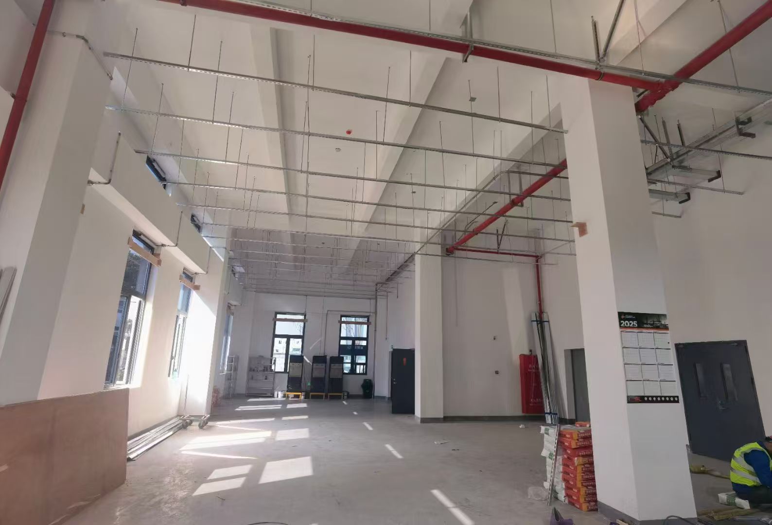 厂房装修施工图片